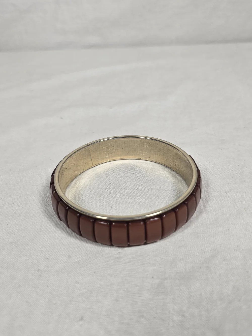 Vintage Brown Resin Tile Bangle Bracelet Gold Tone Metal Retro Costume Jewelry